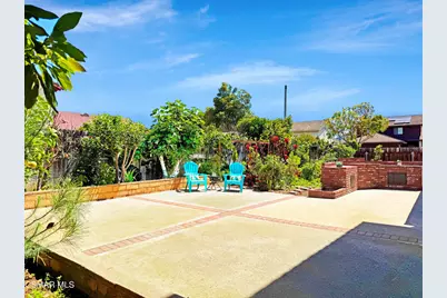 2401 El Portal Way, Oxnard, CA 93035 - Photo 35