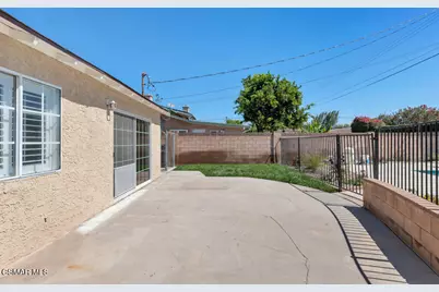 1556 Glacier Street, Simi Valley, CA 93063 - Photo 29