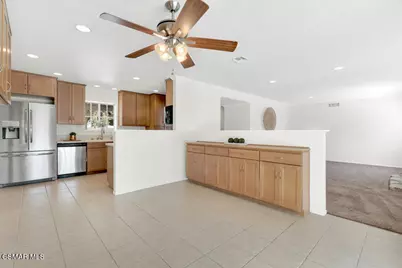 1556 Glacier Street, Simi Valley, CA 93063 - Photo 9