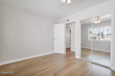 989 N Planetree Avenue, Simi Valley, CA 93065 - Photo 15