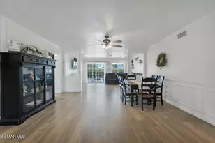 989 N Planetree Ave, Simi Valley, CA 93065 - Photo 3