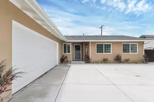989 N Planetree Ave, Simi Valley, CA 93065 - Photo 27