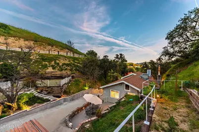 12141 Wildwood Trail, Kagel Canyon, CA 91342 - Photo 9