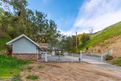 12141 Wildwood Trail, Kagel Canyon, CA 91342 - Photo 15
