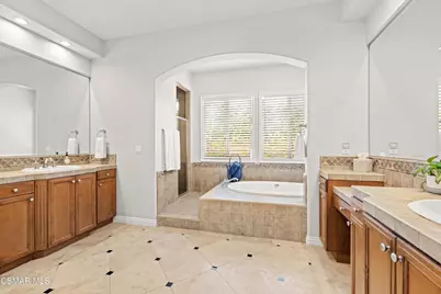 3352 Essex Junction Court, Thousand Oaks, CA 91362 - Photo 17