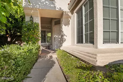 4762 Rhapsody Drive, Oak Park, CA 91377 - Photo 3