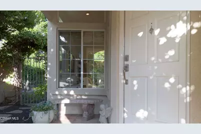 4762 Rhapsody Drive, Oak Park, CA 91377 - Photo 5