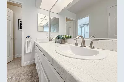 3262 Futura, Thousand Oaks, CA 91362 - Photo 43