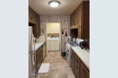 2109 N Lincoln Street, Burbank, CA 91504 - Photo 9