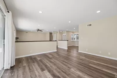 2066 Dwight Avenue, Camarillo, CA 93010 - Photo 11