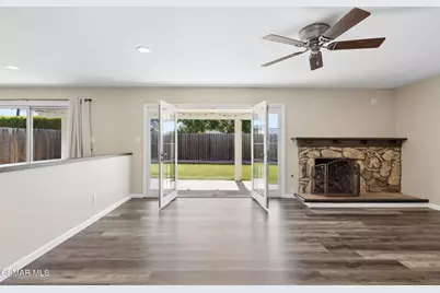 2066 Dwight Avenue, Camarillo, CA 93010 - Photo 17