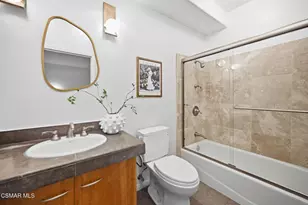 419 Helga Ct, Newbury Park, CA 91320 - Photo 37