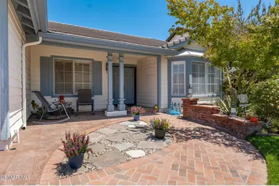 674 Azure Hills Drive, Simi Valley, CA 93065 - Photo 3