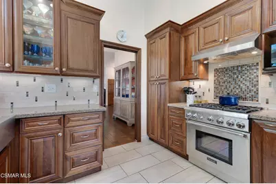 674 Azure Hills Drive, Simi Valley, CA 93065 - Photo 17