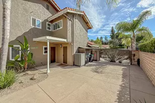 687 Stonebrook St, Simi Valley, CA 93065 - Photo 47