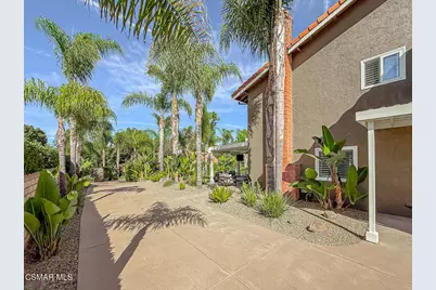 687 Stonebrook Street, Simi Valley, CA 93065 - Photo 65