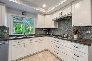 687 Stonebrook St, Simi Valley, CA 93065 - Photo 25