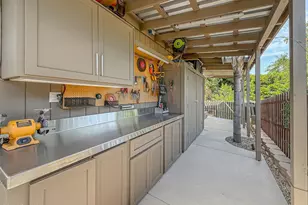 687 Stonebrook St, Simi Valley, CA 93065 - Photo 91