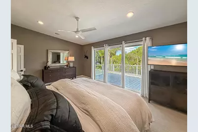 687 Stonebrook Street, Simi Valley, CA 93065 - Photo 51