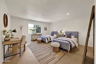22460 Cairnloch St, Calabasas, CA 91302 - Photo 21