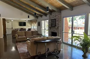 245 Oak Leaf Dr, Thousand Oaks, CA 91360 - Photo 17