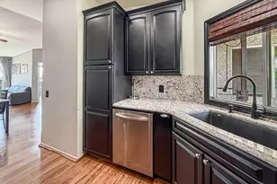2913 Antonio Dr, Camarillo, CA 93010 - Photo 9