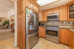 219 Meadow Mist Ct, Simi Valley, CA 93065 - Photo 21