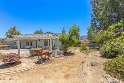 219 Meadow Mist Court, Simi Valley, CA 93065 - Photo 7