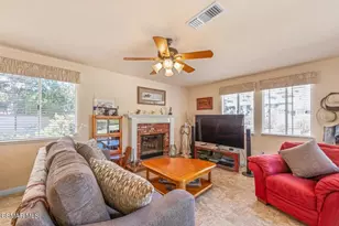 219 Meadow Mist Ct, Simi Valley, CA 93065 - Photo 27