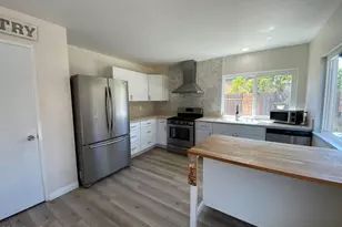 161 Green Glade Ct, Camarillo, CA 93010 - Photo 11