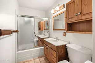 593 Randy Dr, Newbury Park, CA 91320 - Photo 17