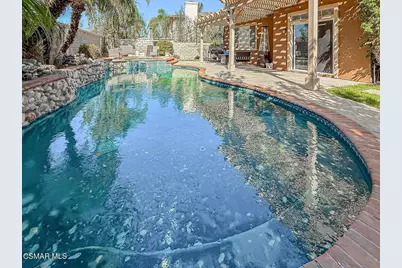 215 Southcrest Place, Simi Valley, CA 93065 - Photo 57