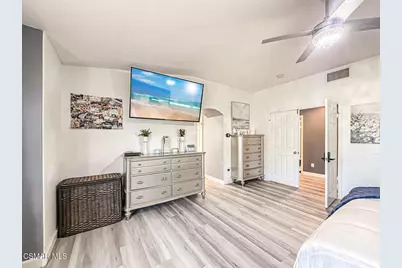 215 Southcrest Place, Simi Valley, CA 93065 - Photo 35
