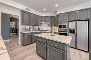 215 Southcrest Pl, Simi Valley, CA 93065 - Photo 15