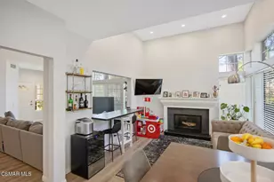 156 Windrose Dr, Thousand Oaks, CA 91320 - Photo 19