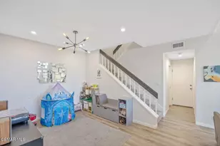 156 Windrose Dr, Thousand Oaks, CA 91320 - Photo 23