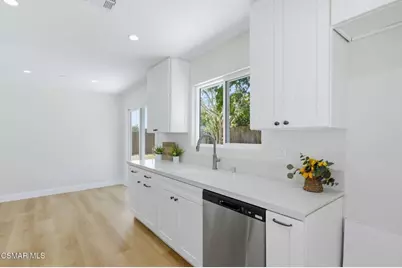 1307 Clay Avenue, Ventura, CA 93004 - Photo 15