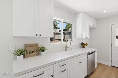 1307 Clay Avenue, Ventura, CA 93004 - Photo 13