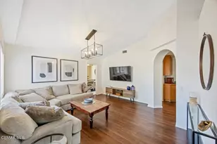275 Ridgeton Ln, Simi Valley, CA 93065 - Photo 17