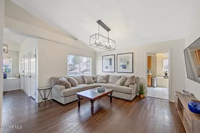 275 Ridgeton Lane #B, Simi Valley, CA 93065 - Photo 15