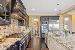 13854 Saddleback Dr, Moorpark, CA 93021 - Photo 23