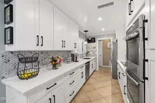 321 Pajaro Ave, Ventura, CA 93004 - Photo 13