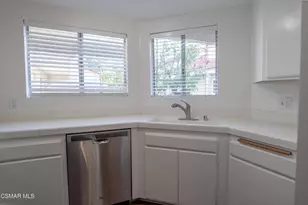 3366 Darby St, Simi Valley, CA 93063 - Photo 11