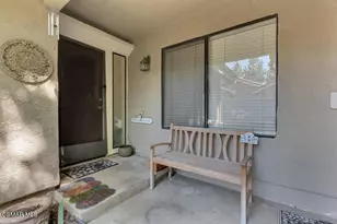 596 Via Novella, Oak Park, CA 91377 - Photo 19