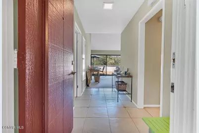 596 Via Novella, Oak Park, CA 91377 - Photo 3