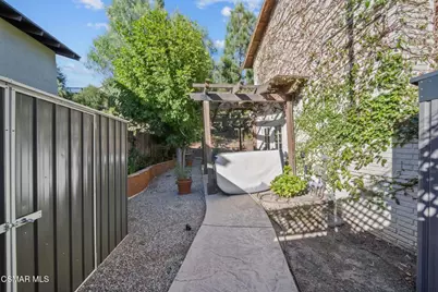 30729 Lakefront Drive, Agoura Hills, CA 91301 - Photo 57