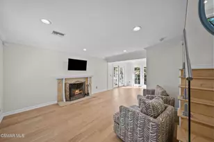 30729 Lakefront Dr, Agoura Hills, CA 91301 - Photo 13