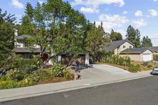 30729 Lakefront Dr, Agoura Hills, CA 91301 - Photo 51