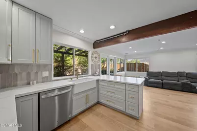 30729 Lakefront Drive, Agoura Hills, CA 91301 - Photo 27