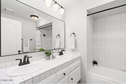 335 Medea Creek Lane, Oak Park, CA 91377 - Photo 21